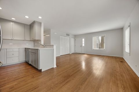 Tiny photo for 1634 Vermont Drive, Elk Grove Village, IL 60007 (MLS # 12630871)