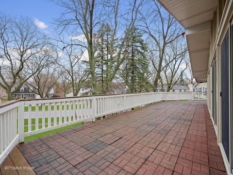 Tiny photo for 1117 Barberry Court, Downers Grove, IL 60515 (MLS # 12625917)