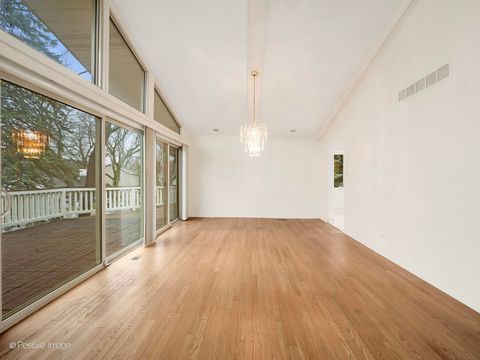 Tiny photo for 1117 Barberry Court, Downers Grove, IL 60515 (MLS # 12625917)