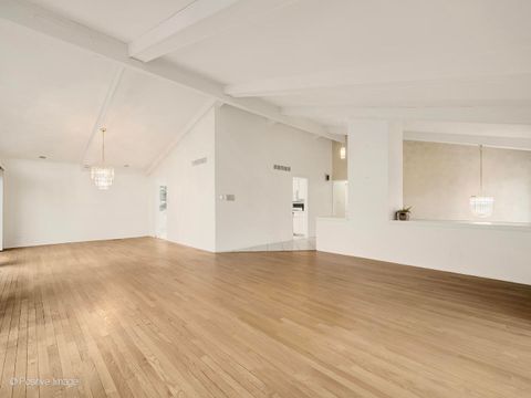 Tiny photo for 1117 Barberry Court, Downers Grove, IL 60515 (MLS # 12625917)