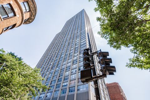 Photo of 655 W IRVING PARK Road #1808, Chicago, IL 60613 (MLS # 12478184)