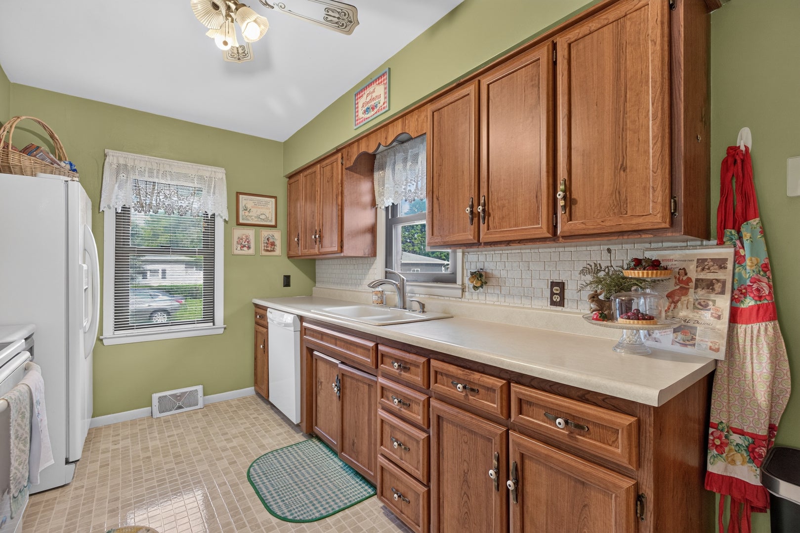 1522 Manhatten Drive