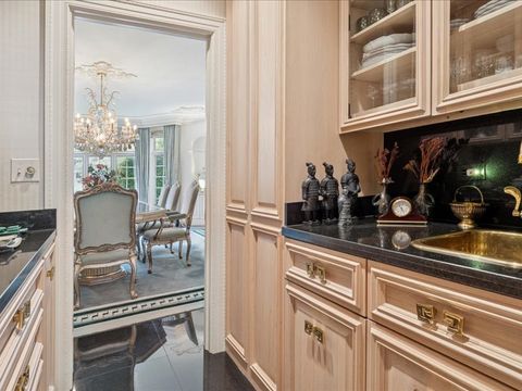 Tiny photo for 1719 Midwest Club Parkway, Oak Brook, IL 60523 (MLS # 12561671)