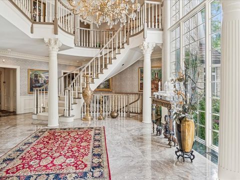 Tiny photo for 1719 Midwest Club Parkway, Oak Brook, IL 60523 (MLS # 12561671)