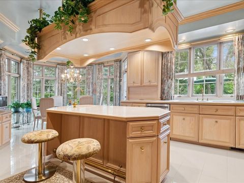 Tiny photo for 1719 Midwest Club Parkway, Oak Brook, IL 60523 (MLS # 12561671)