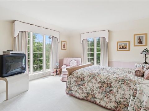 Tiny photo for 1719 Midwest Club Parkway, Oak Brook, IL 60523 (MLS # 12561671)