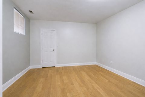 Tiny photo for 4207 S Indiana Avenue #G, Chicago, IL 60653 (MLS # 12617059)