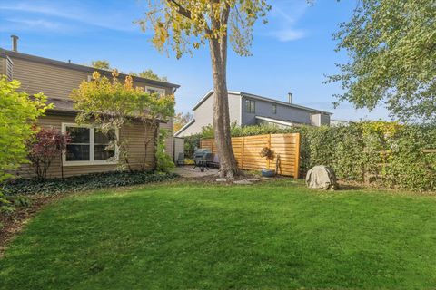 Tiny photo for 323 Morningside Drive #B, Bloomingdale, IL 60108 (MLS # 12525309)