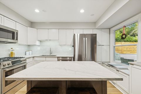 Tiny photo for 323 Morningside Drive #B, Bloomingdale, IL 60108 (MLS # 12525309)