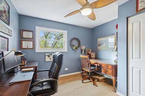 Tiny photo for 323 Morningside Drive #B, Bloomingdale, IL 60108 (MLS # 12525309)