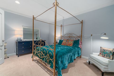 Tiny photo for 60 S Canterbury Court, Lake Forest, IL 60045 (MLS # 12584064)