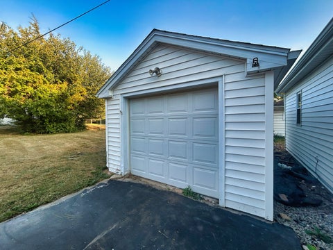 Tiny photo for 800 s 26th Avenue, Mt Vernon, IL 62864 (MLS # 12755981)