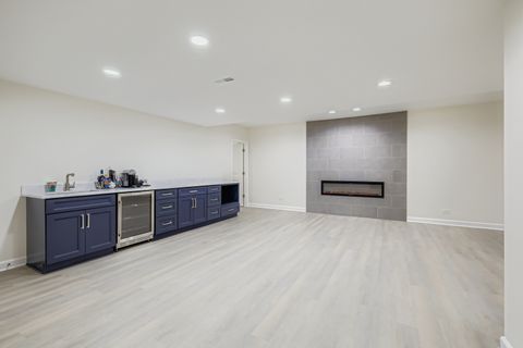 Tiny photo for 2 Wood Oaks Drive, South Barrington, IL 60010 (MLS # 12441977)