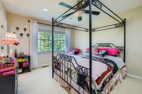 Tiny photo for 2 Wood Oaks Drive, South Barrington, IL 60010 (MLS # 12441977)