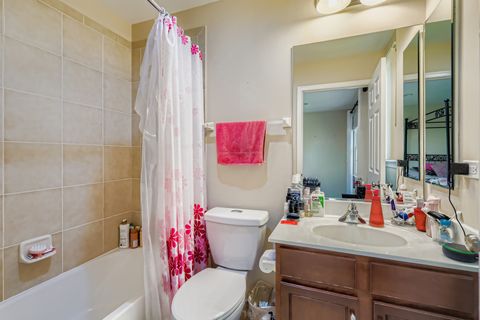 Tiny photo for 2 Wood Oaks Drive, South Barrington, IL 60010 (MLS # 12441977)