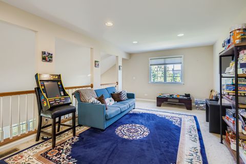 Tiny photo for 2 Wood Oaks Drive, South Barrington, IL 60010 (MLS # 12441977)