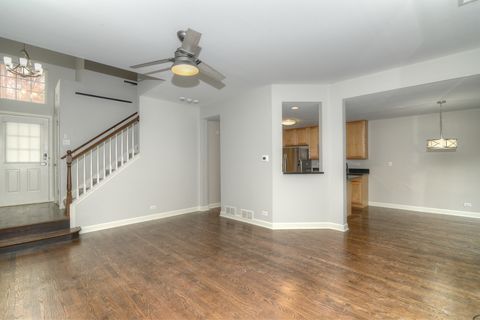Tiny photo for 531 METROPOLITAN Street, Aurora, IL 60502 (MLS # 12505449)