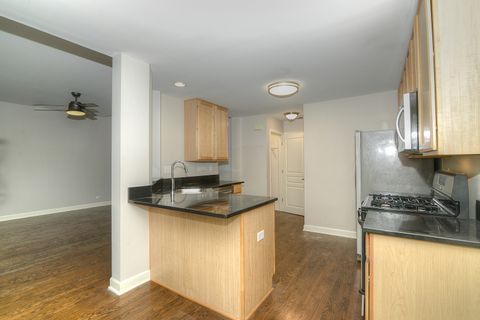 Tiny photo for 531 METROPOLITAN Street, Aurora, IL 60502 (MLS # 12505449)