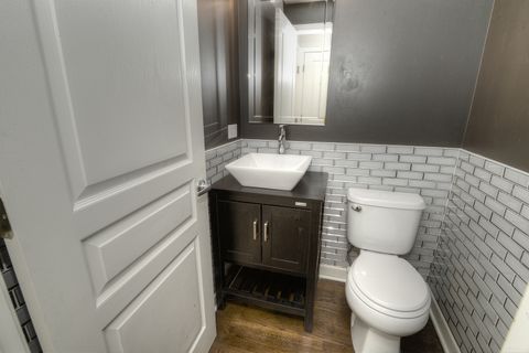 Tiny photo for 531 METROPOLITAN Street, Aurora, IL 60502 (MLS # 12505449)