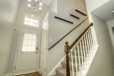 Tiny photo for 531 METROPOLITAN Street, Aurora, IL 60502 (MLS # 12505449)