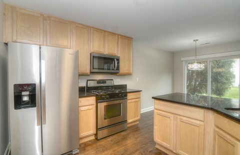 Tiny photo for 531 METROPOLITAN Street, Aurora, IL 60502 (MLS # 12505449)