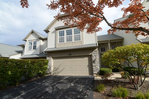 Tiny photo for 531 METROPOLITAN Street, Aurora, IL 60502 (MLS # 12505449)