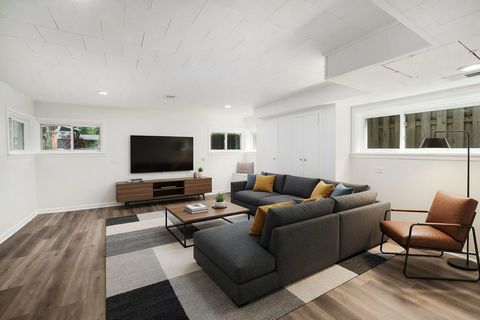 Tiny photo for Palatine, IL 60067 (MLS # 12630430)