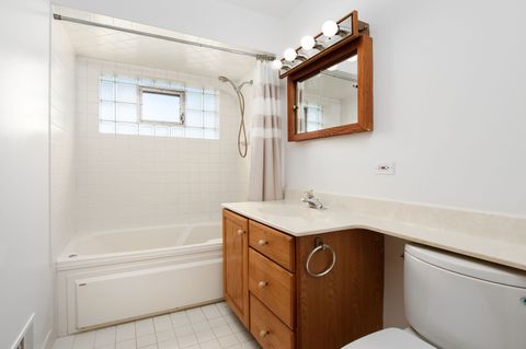 Tiny photo for Palatine, IL 60067 (MLS # 12630430)