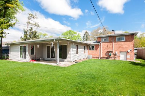 Tiny photo for Palatine, IL 60067 (MLS # 12630430)