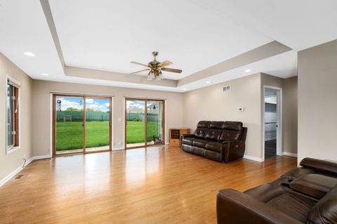 Tiny photo for Palatine, IL 60067 (MLS # 12630430)