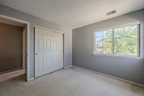 Tiny photo for 1136 E Cambria South Lane #1136, Lombard, IL 60148 (MLS # 12676153)
