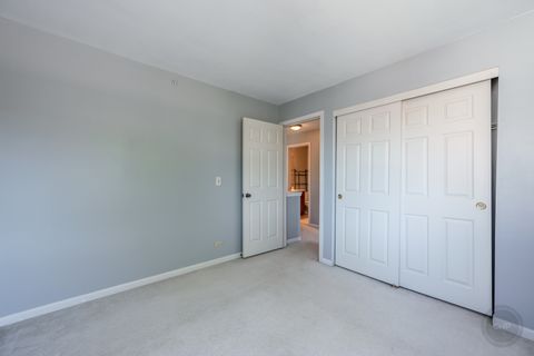 Tiny photo for 1136 E Cambria South Lane #1136, Lombard, IL 60148 (MLS # 12676153)