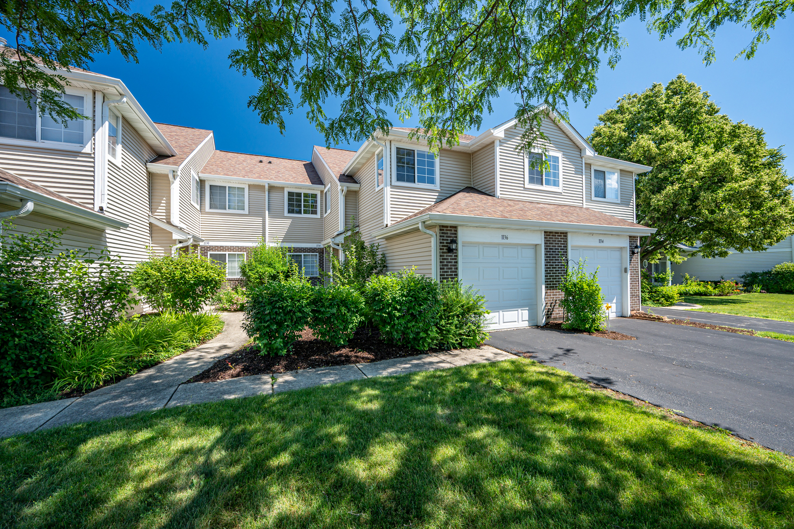 1136 E Cambria South Lane 1136