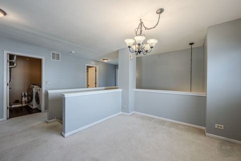 Tiny photo for 1136 E Cambria South Lane #1136, Lombard, IL 60148 (MLS # 12676153)
