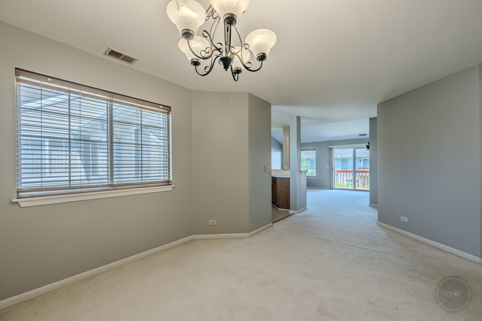 1136 E Cambria South Lane 1136
