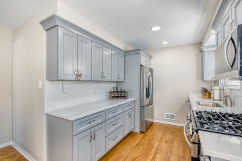 Tiny photo for 3643 W 113th Street, Chicago, IL 60655 (MLS # 12557089)