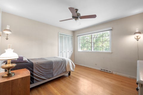 Tiny photo for 2724 Old Glenview Road, Wilmette, IL 60091 (MLS # 12687642)