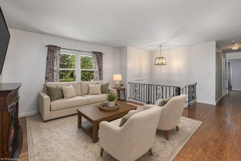 Tiny photo for 2319 Springhill Lane, Lindenhurst, IL 60046 (MLS # 12714142)