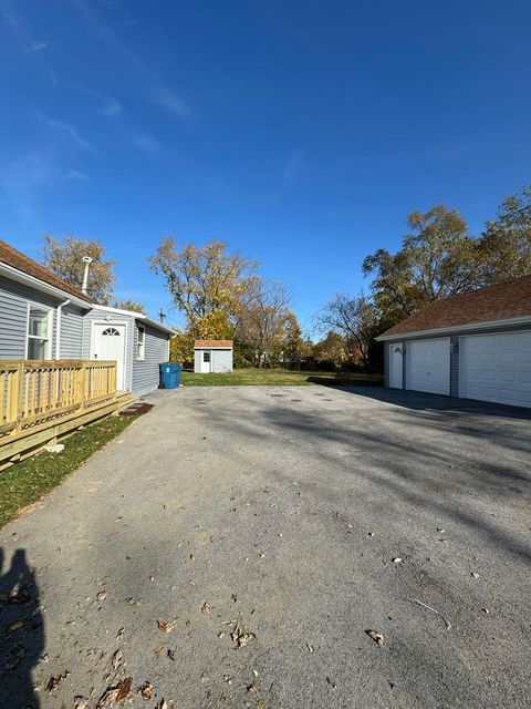 A home in Steger