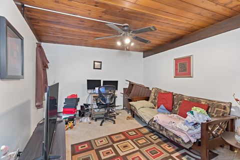 A home in Lansing