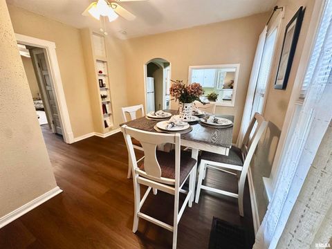 Tiny photo for 2704 E HIGH Street, Davenport, IA 52803 (MLS # QC4268373)