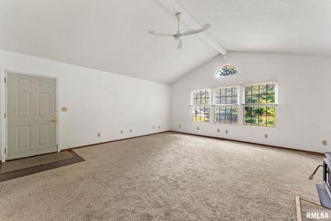 Tiny photo for 2704 E HIGH Street, Davenport, IA 52803 (MLS # QC4268373)