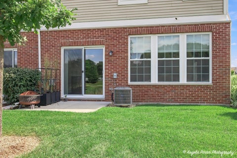 Tiny photo for 1012 Draper Road, McHenry, IL 60050 (MLS # 12752999)
