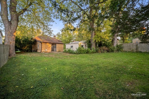 Tiny photo for 186 S Lyle Avenue, Elgin, IL 60123 (MLS # 12779056)
