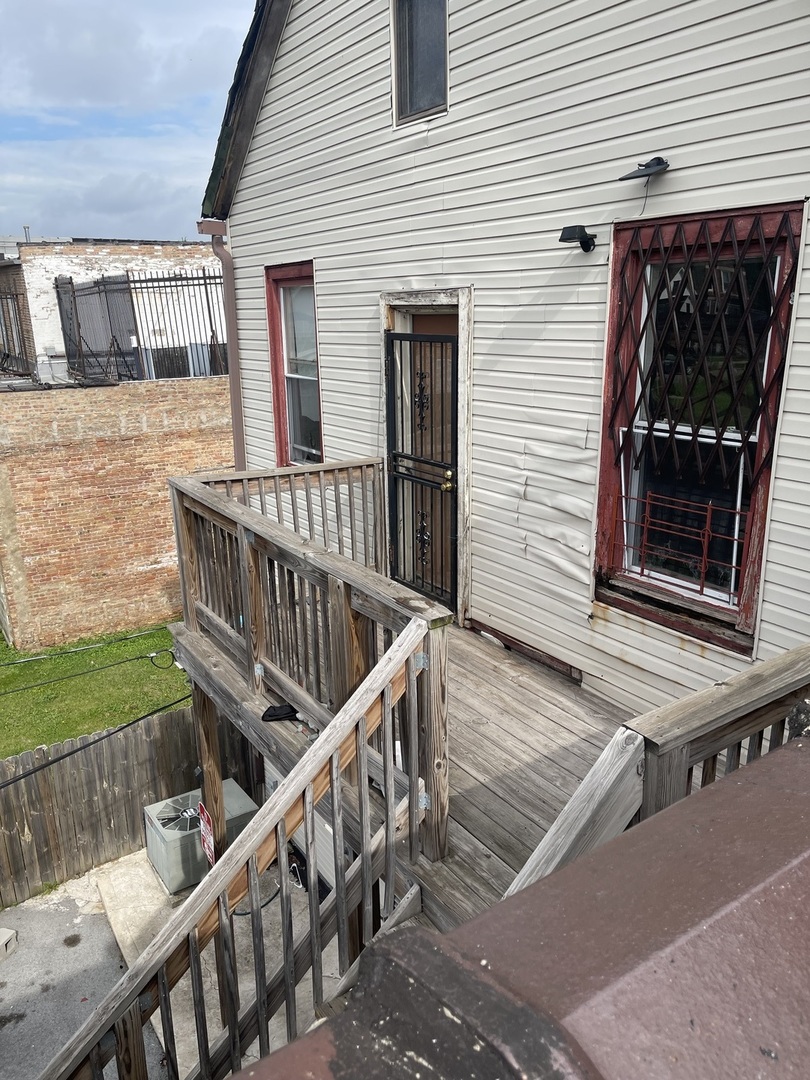 1015 W 63rd Street