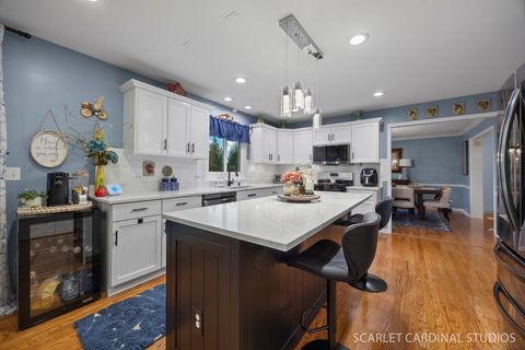 Tiny photo for 2836 Fairhauser Court, Naperville, IL 60564 (MLS # 12576518)