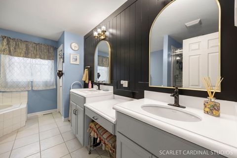 Tiny photo for 2836 Fairhauser Court, Naperville, IL 60564 (MLS # 12576518)