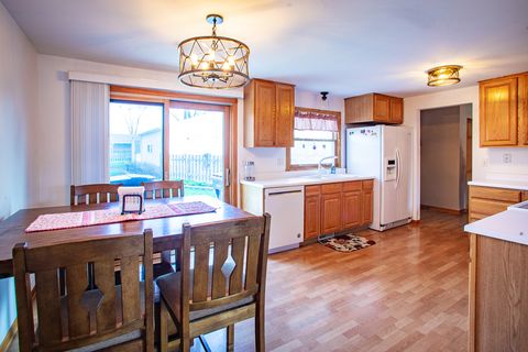 Tiny photo for 1500 Bates Lane, Schaumburg, IL 60193 (MLS # 12615099)