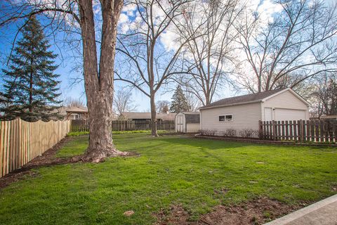 Tiny photo for 1500 Bates Lane, Schaumburg, IL 60193 (MLS # 12615099)