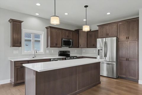 Tiny photo for 514 S 6th Street, Fairbury, IL 61739 (MLS # 12649075)